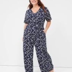 NWT Perfect Kimono Sleeve V-Neck Matte Jersey Jumpsuit – Size 26/28
